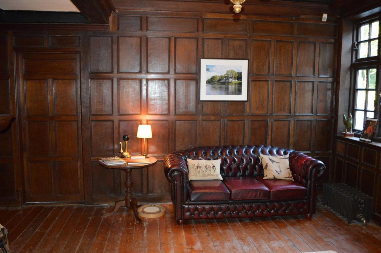 Pwll-Y-Faedda Bed & Breakfast 比尔斯韦尔斯 外观 照片
